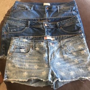 💰 3 pairs for $15!!!💰 women’s shorts